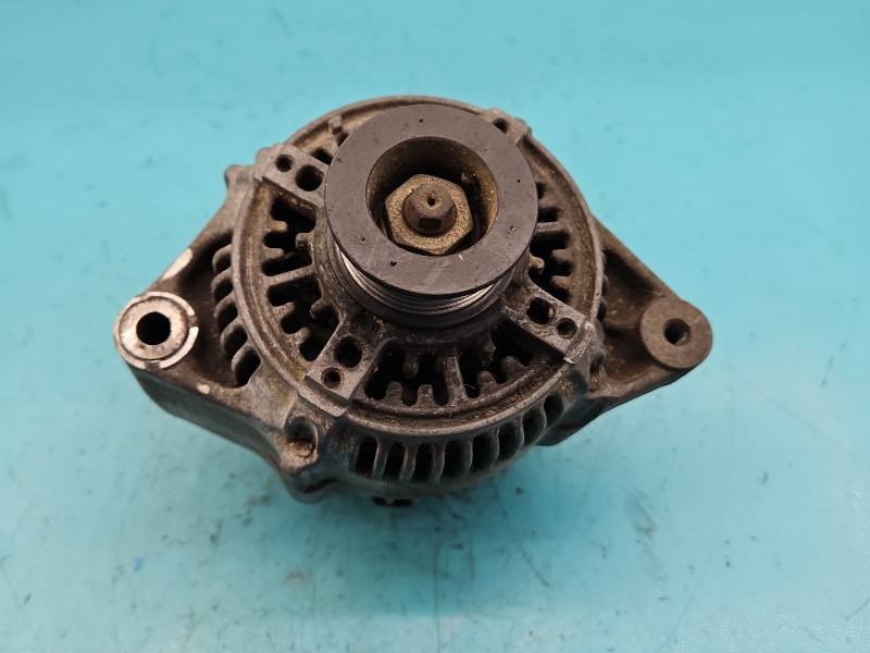 Генератор Land Rover Freelander YLE102290 — фото детали 2