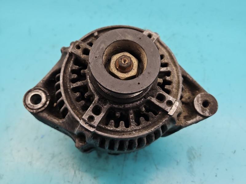 Генератор Land Rover Freelander YLE102290 — фото деталі 2