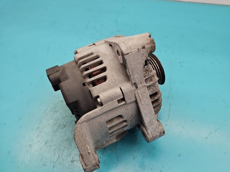 Генератор Toyota Avensis T27 8574045 — фото деталі 3