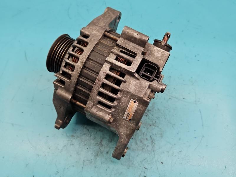 Генератор Nissan Primera 23100-AU000 — фото детали 3