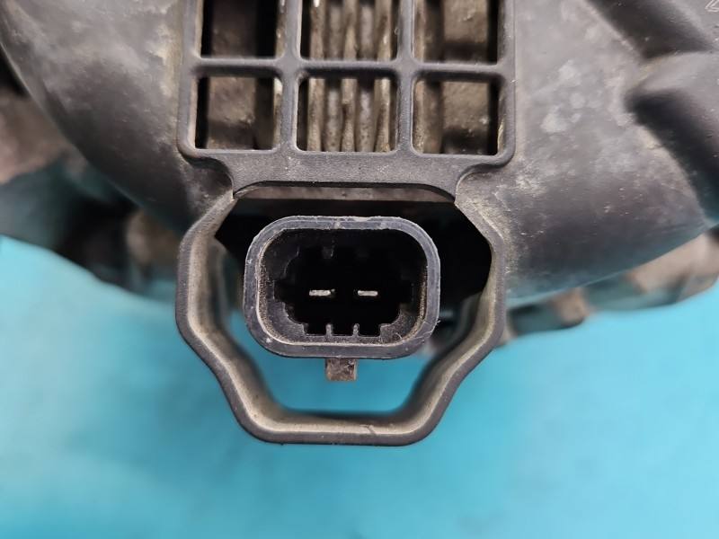 Генератор Chevrolet Aveo T300 13579664 — фото детали 5