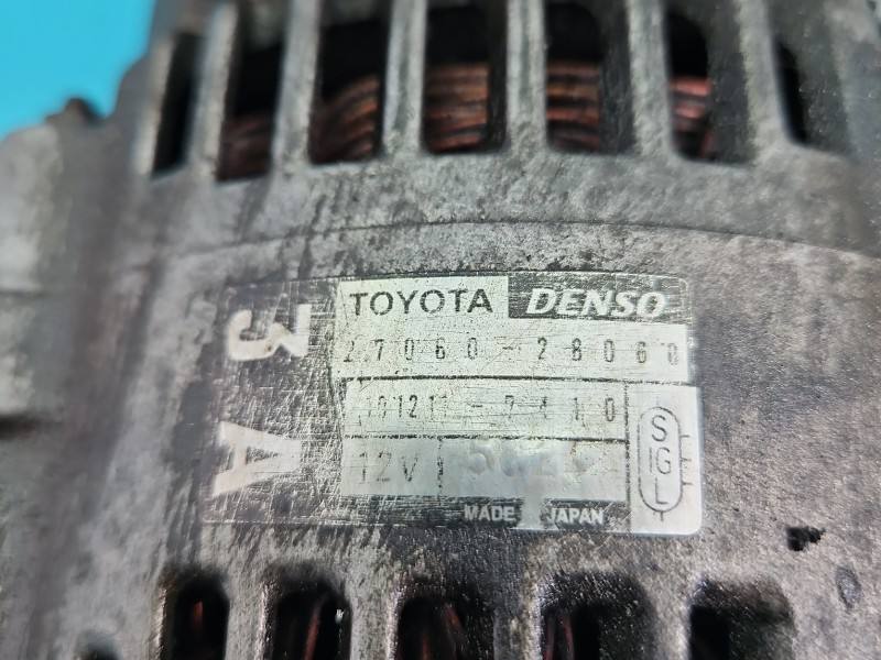 Генератор Toyota Avensis T22 27060-28060 — фото детали 6