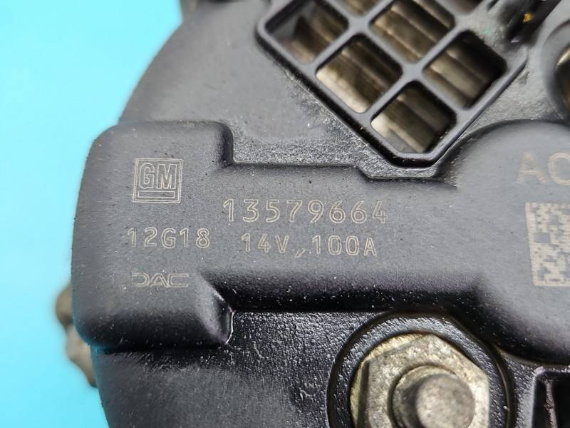 Генератор Chevrolet Aveo T300 13579664 — фото деталі 5