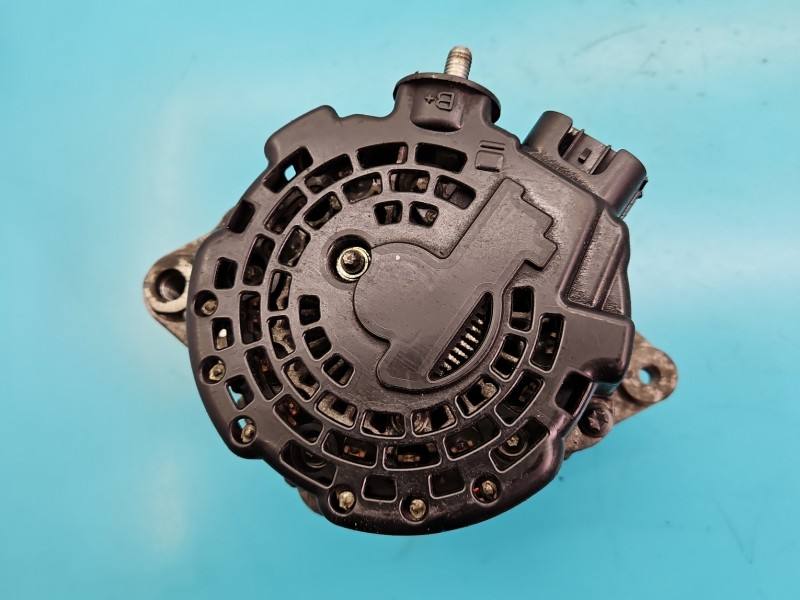 Генератор Hyundai I30 37300-03855 — фото детали 4
