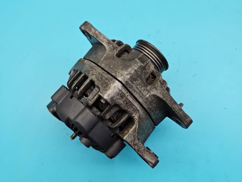 Генератор Hyundai Accent 37300-22650 — фото деталі 3