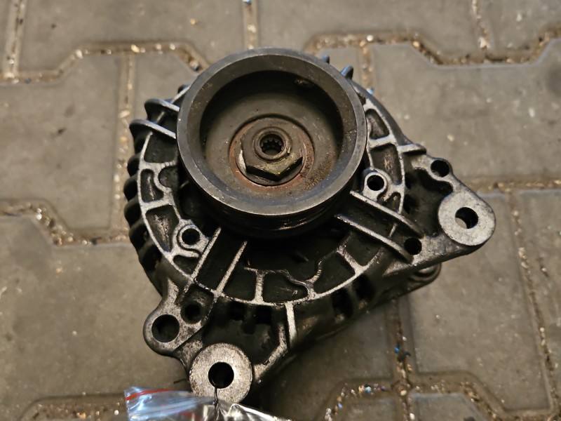Генератор Volvo S80 0124515021 9459093