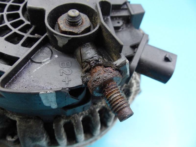 Генератор Opel Vectra C 0124425004 — фото деталі 5