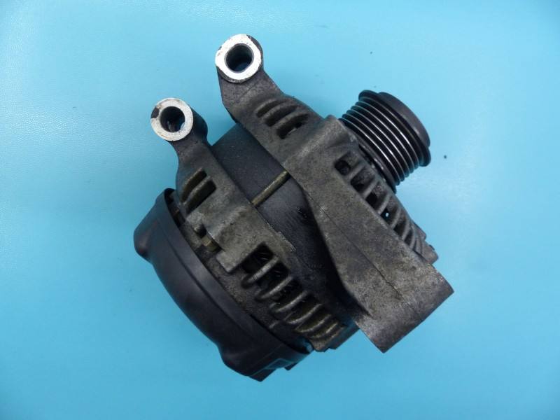 Генератор Land Rover Range Rover 104210-2420 — фото деталі 3
