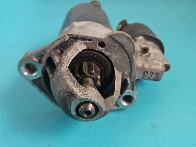 Стартер Volkswagen Passat B5 0001107073 — фото деталі 2