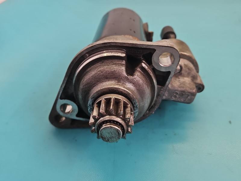 Стартер Volkswagen Jetta 02Z911024H — фото деталі 2
