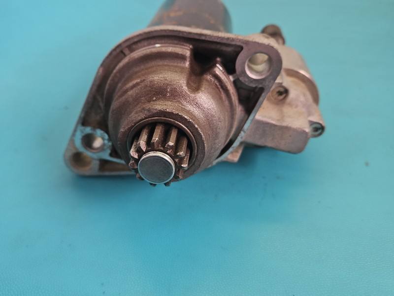 Стартер Volkswagen Caddy 0001123028 — фото деталі 2