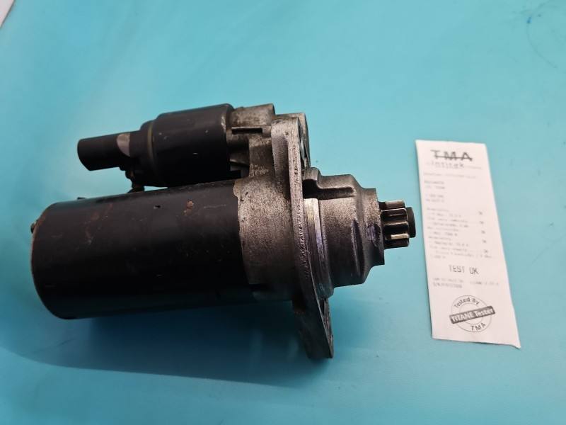 Стартер Volkswagen Golf 5 027911023F