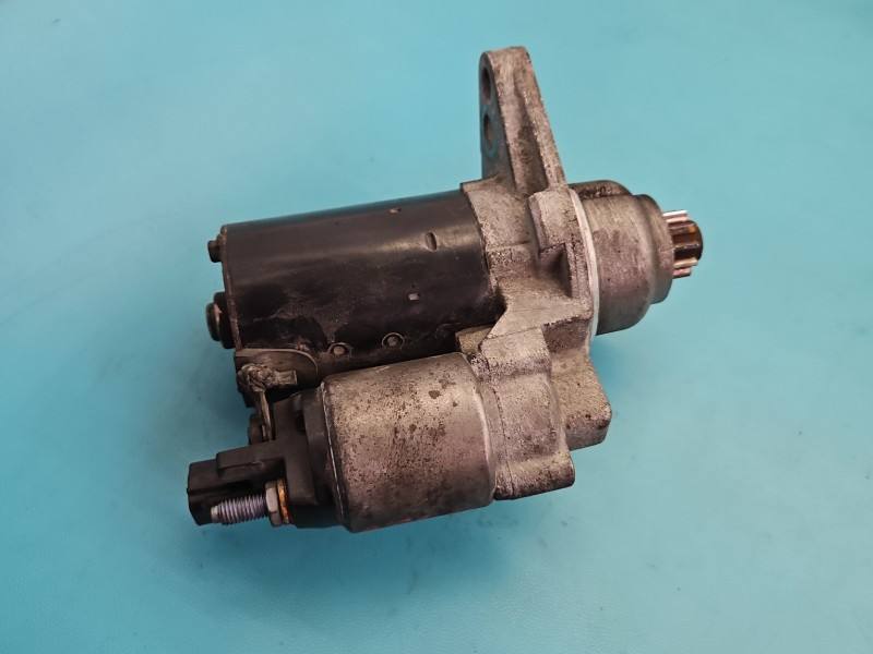 Стартер Volkswagen Passat B6 0001120410 — фото деталі 4