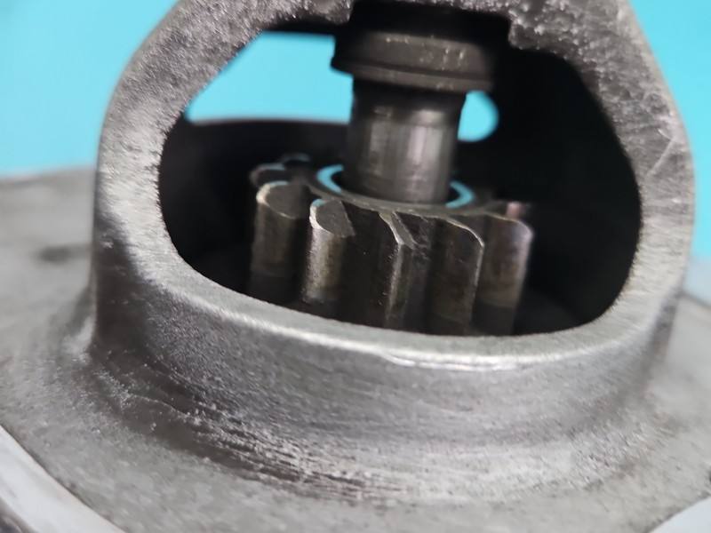 Стартер Peugeot 308 9812715480 — фото деталі 3