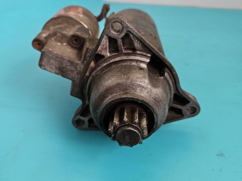 Стартер Volkswagen Transporter T4 0001125001 — фото детали 2