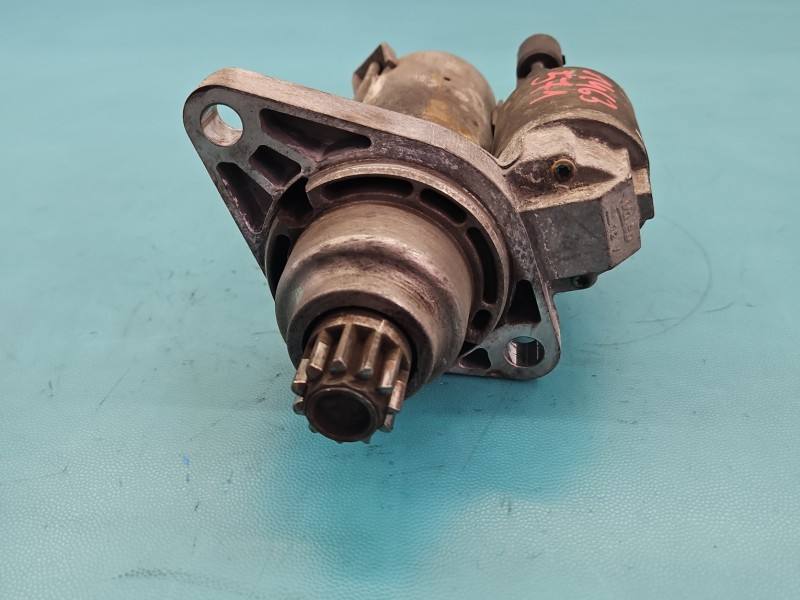 Стартер Volkswagen Jetta 0AM911023T — фото деталі 2