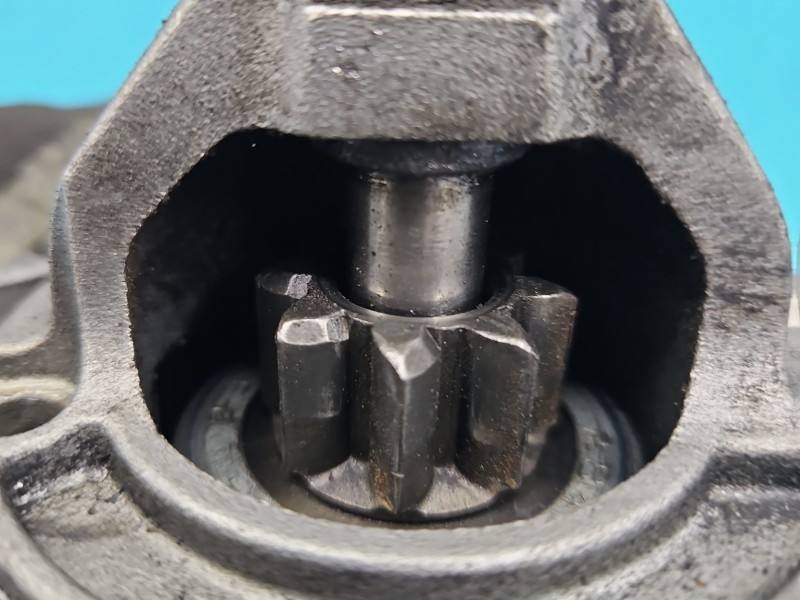 Стартер Mitsubishi Carisma M003T44181 — фото деталі 3