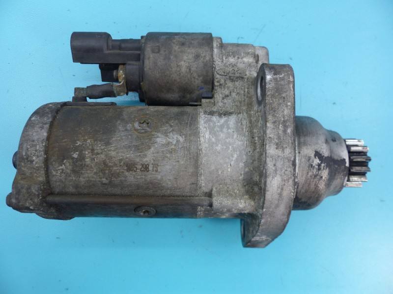 Стартер Volkswagen Passat B8 02M911024S — фото детали 4