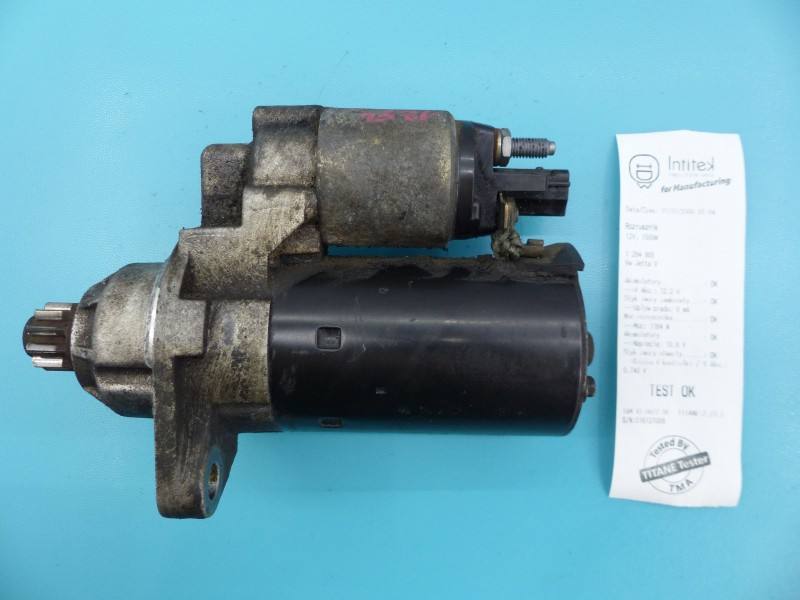 Стартер Volkswagen Jetta 0001122402