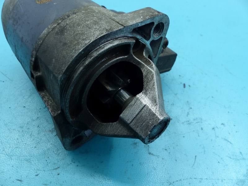 Стартер Mitsubishi Colt M003T44081 — фото деталі 2