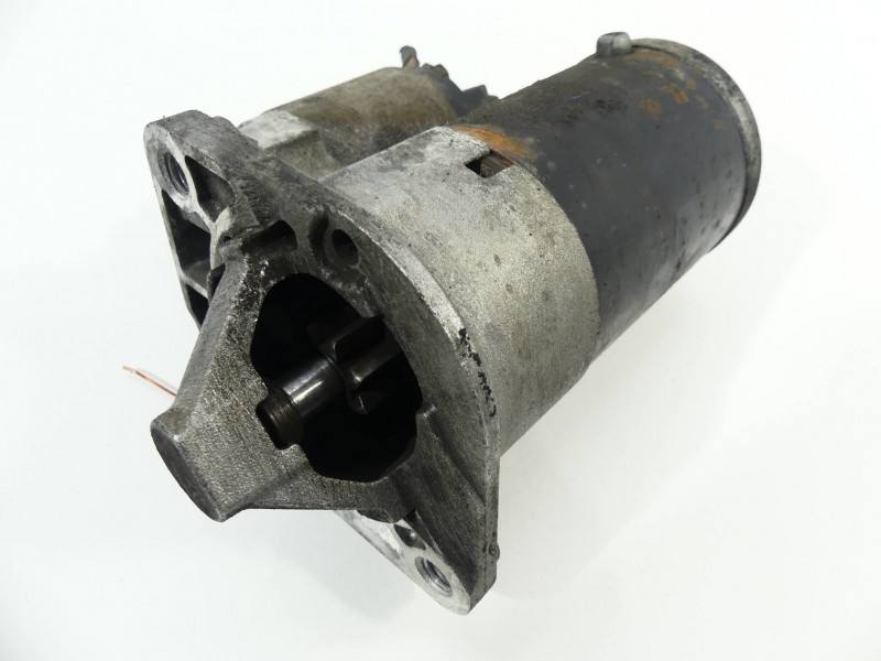 Стартер Dacia Logan
