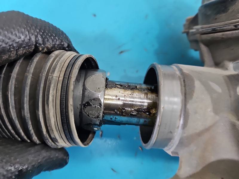 Рулевая рейка Volkswagen Touran 5QB423061Q — фото детали 3