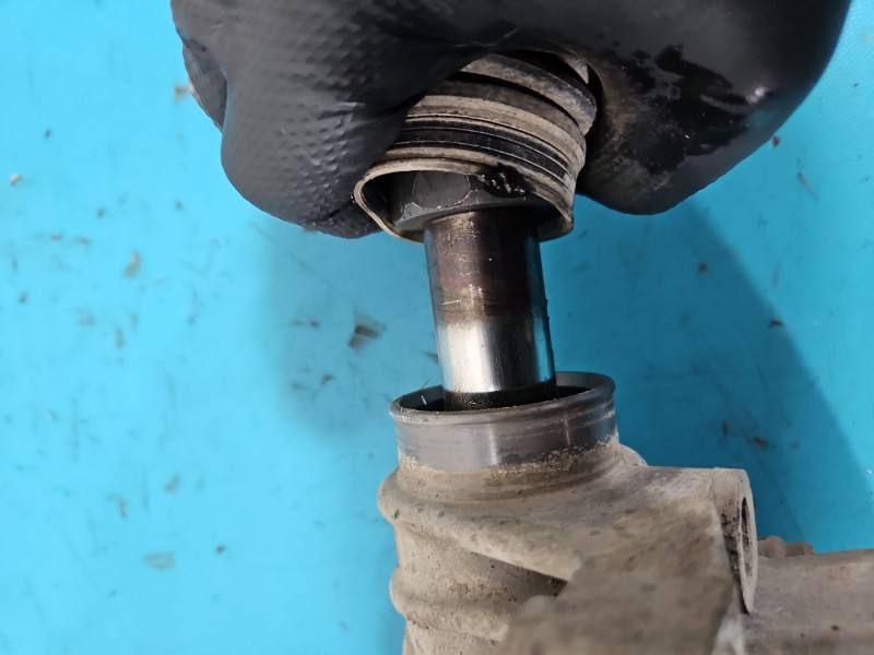 Рульова рейка Volkswagen Caddy 1K1423051FE — фото деталі 3