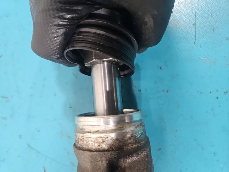 Рулевая рейка Peugeot Expert 9813692680 — фото детали 3