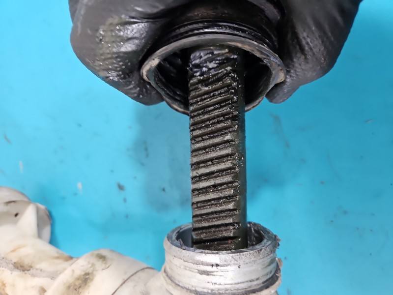 Рульова рейка Hyundai Ix35 56500-2S000 — фото деталі 8
