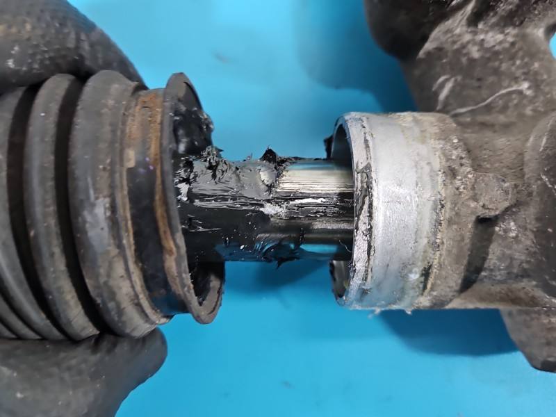 Рульова рейка Mitsubishi Outlander 4410A246 — фото деталі 5