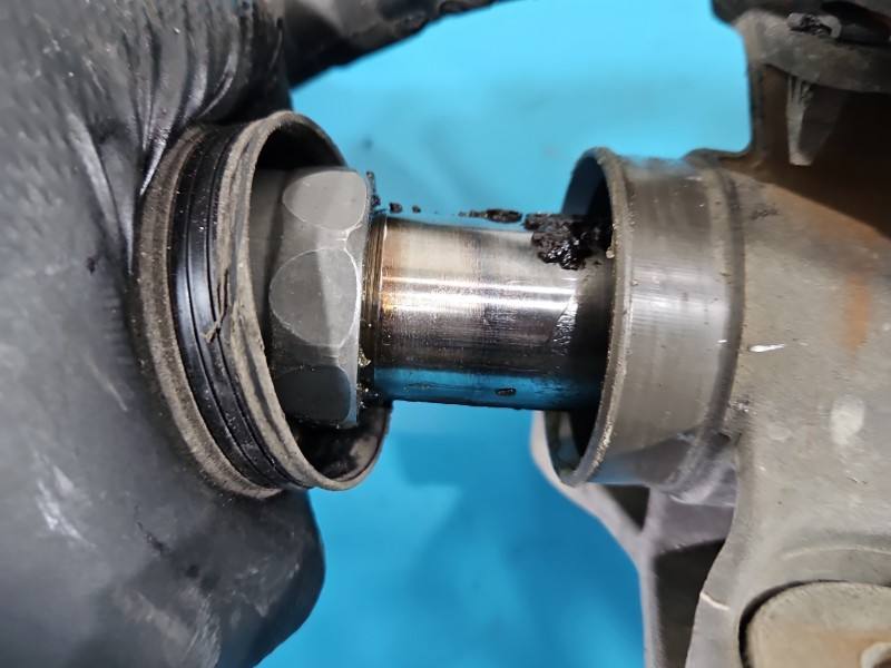Рульова рейка Volkswagen Passat B6 3C1423050H — фото деталі 5