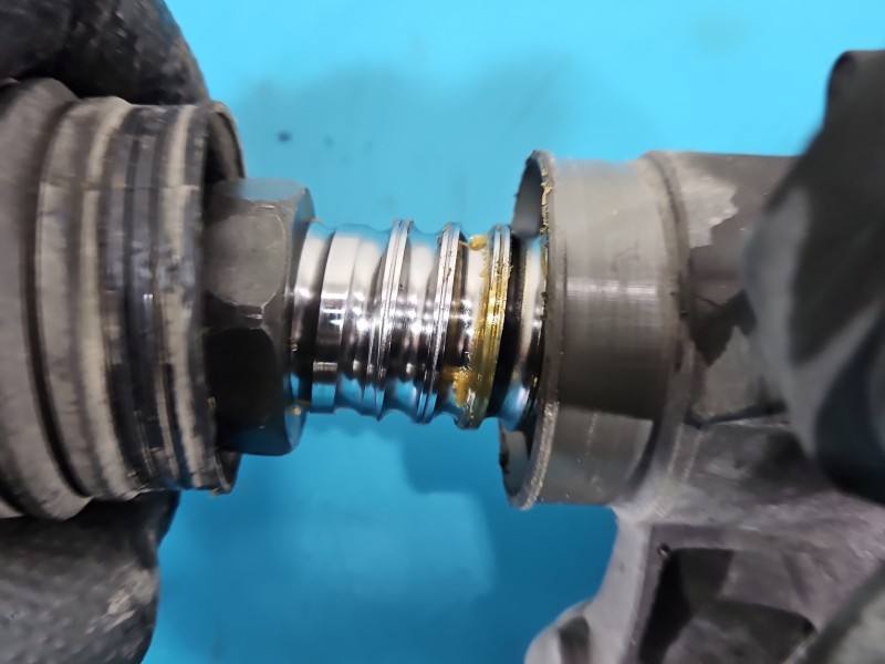 Рульова рейка Volkswagen Passat B6 3C1423050H — фото деталі 13