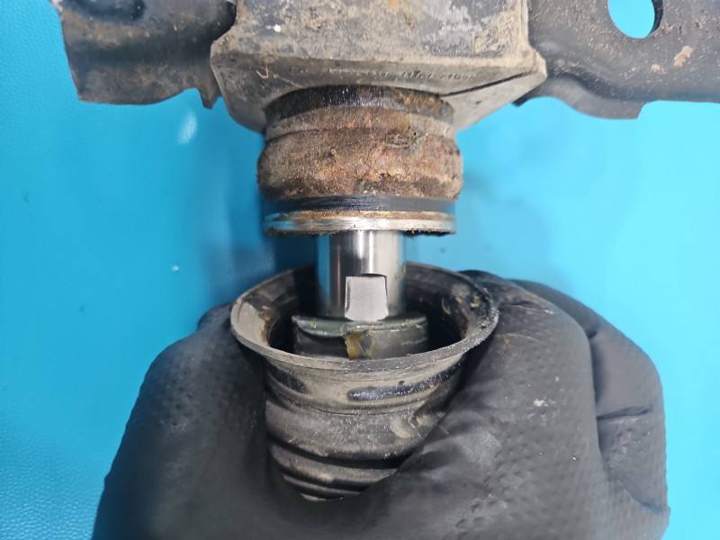 Рульова рейка Toyota Corolla E11 — фото деталі 3