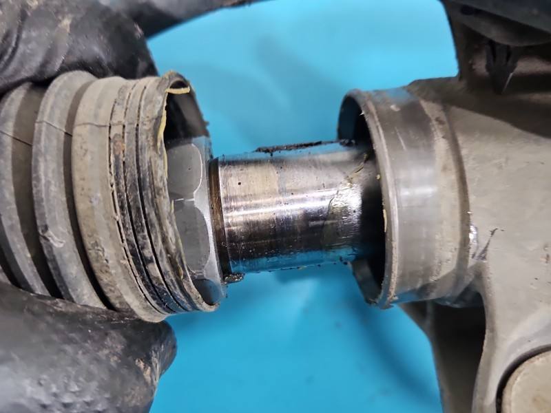 Рульова рейка Volkswagen Touran 1T1423050B — фото деталі 5