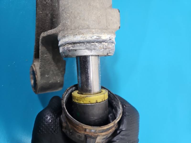 Рулевая рейка Ford Fiesta 8V51-3200-CE — фото детали 3