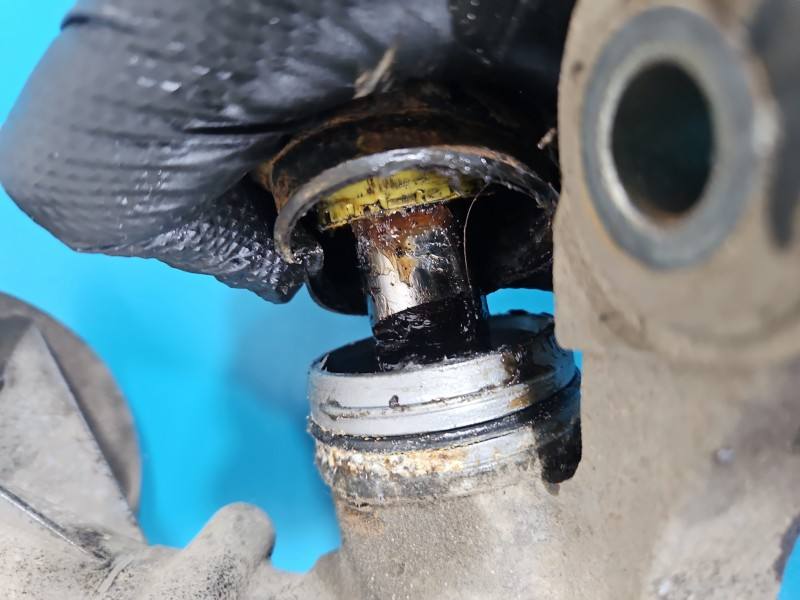 Рулевая рейка Ford Fiesta 8V51-3200-CE — фото детали 10