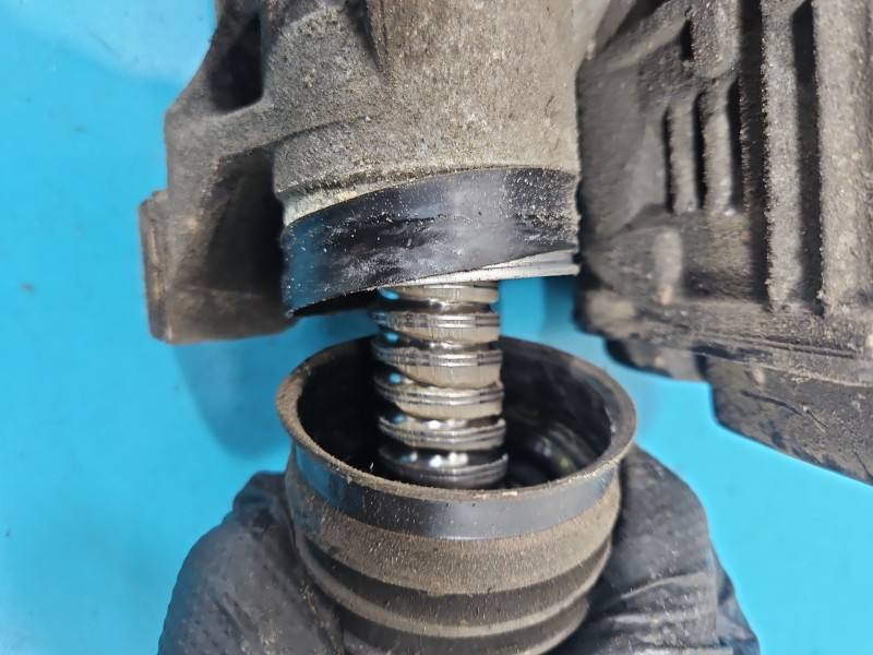 Рульова рейка Ford C-Max 41516736J — фото деталі 3