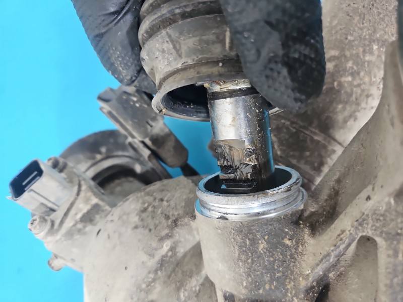 Рульова рейка Suzuki Sx4 48580-79J50 — фото деталі 8