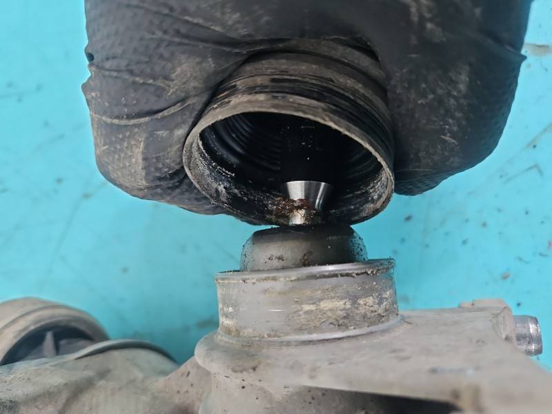 Рульова рейка Skoda Octavia 2 1K1423055K — фото деталі 14