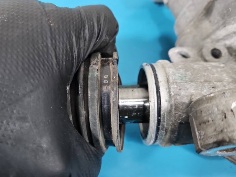 Рульова рейка Hyundai I30 56320-S0500 — фото деталі 8