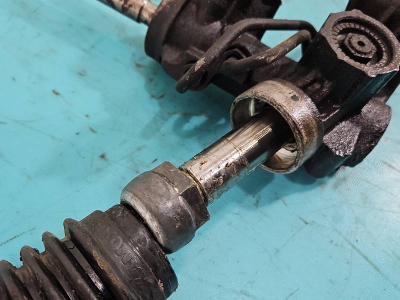 Рулевая рейка Dodge Caravan P05006523AC — фото детали 5