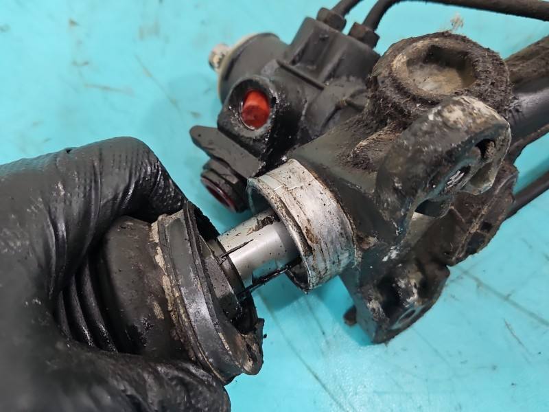 Рульова рейка Volkswagen Passat B4 3A1422061B — фото деталі 5