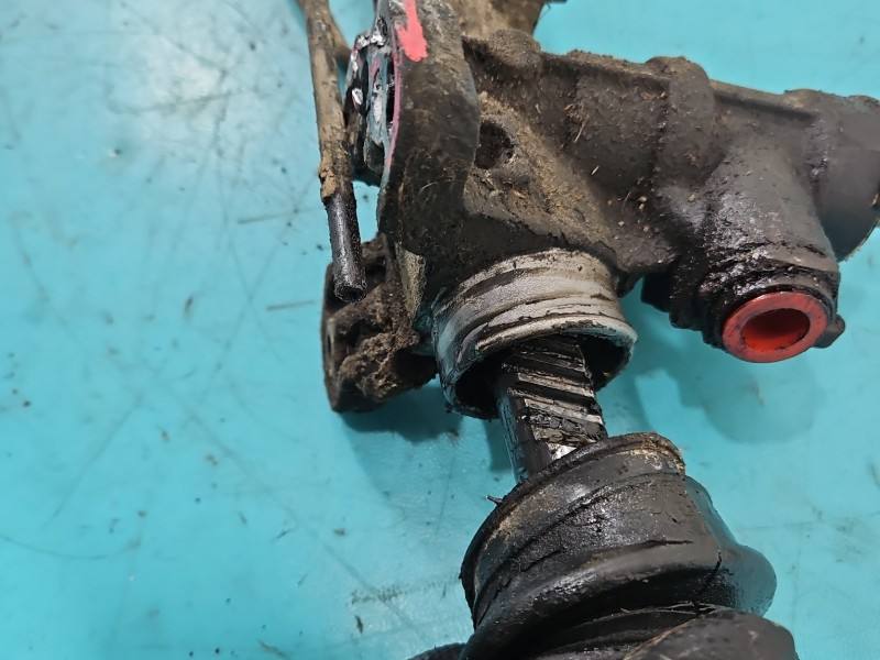 Рульова рейка Volkswagen Golf 3 — фото деталі 10