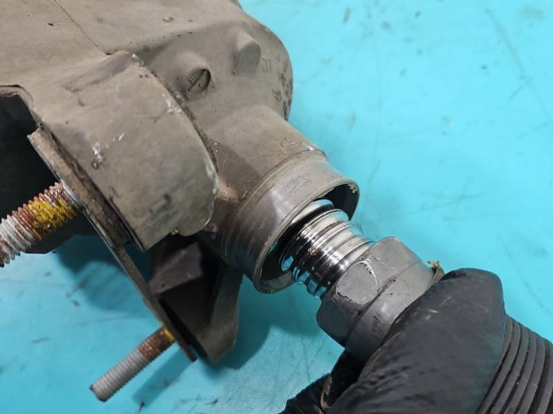 Рульова рейка Volkswagen Tiguan 5N1423050J — фото деталі 3