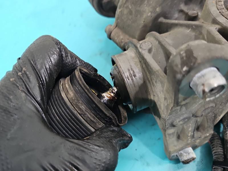 Рулевая рейка Volkswagen Touran 1K1423105 — фото детали 5