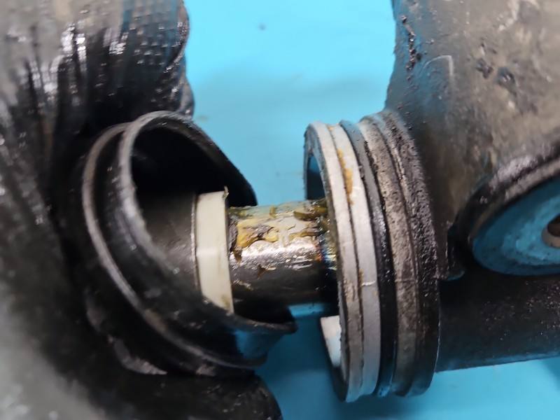 Рулевая рейка Maserati Quattroporte 06700367180 — фото детали 5
