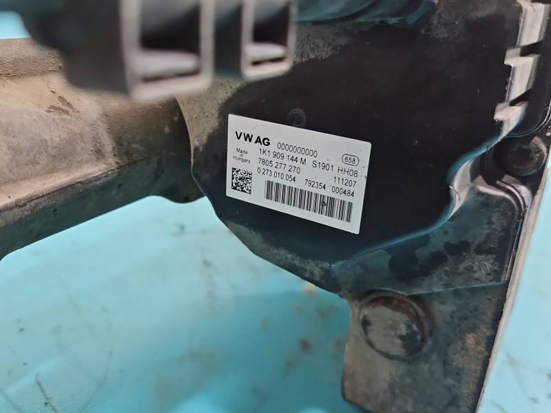 Рульова рейка Volkswagen Passat B6 3C1423051T — фото деталі 7