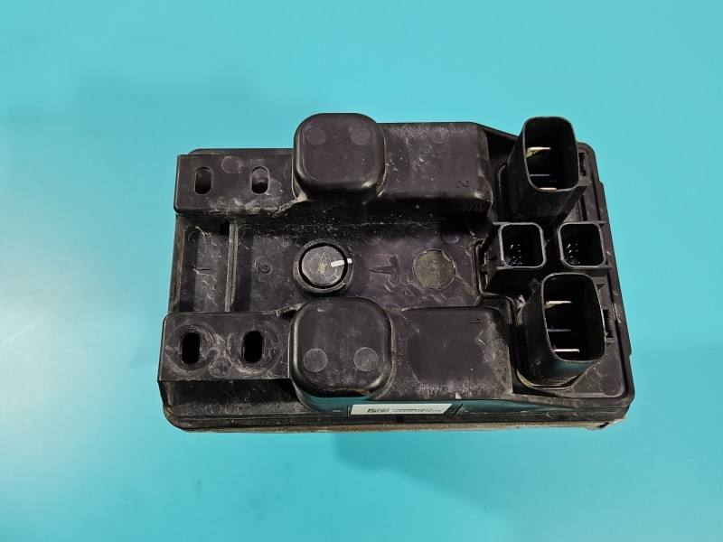 Рульова рейка Tesla Model S GE80221R11 — фото деталі 5