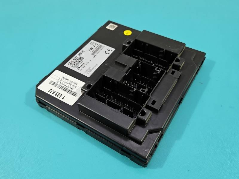 Блок комфорту BSI Skoda Rapid 6C0937087E — фото деталі 4