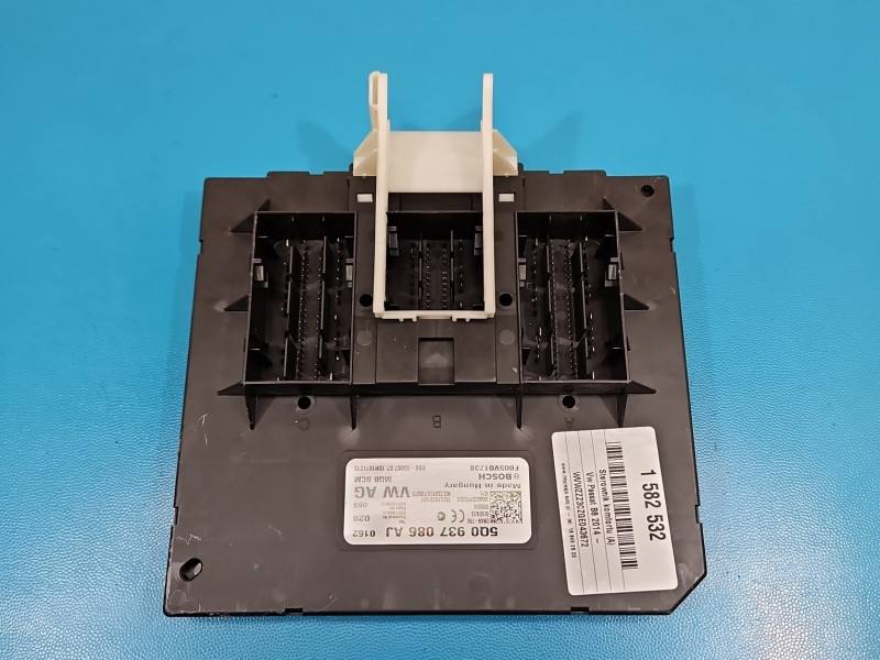 Блок комфорту BSI Volkswagen Passat B8 5Q0937086AJ — фото деталі 2